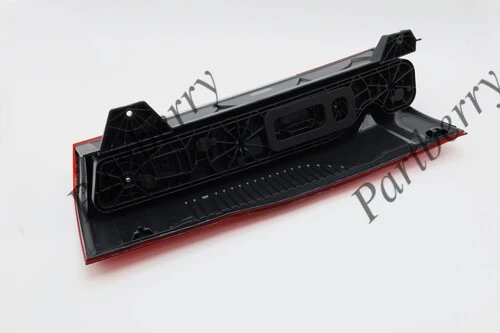Фонарь задний правый / MB Sprinter W910 19 PB1113659 PARTBERRY