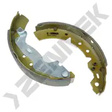 Тормозные колодки барабанные ZENNEK DBS0132