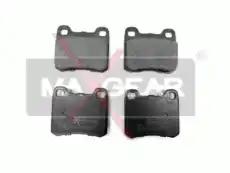 Тормозные колодки дисковые MAXGEAR 19-0402