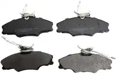 Тормозные колодки дисковые передняя ось DENCKERMANN B110604