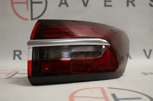 Фонарь задний правый 7057015900AV AVERS
