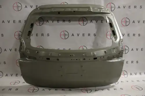 Дверь багажника 552000260AADYJAV AVERS