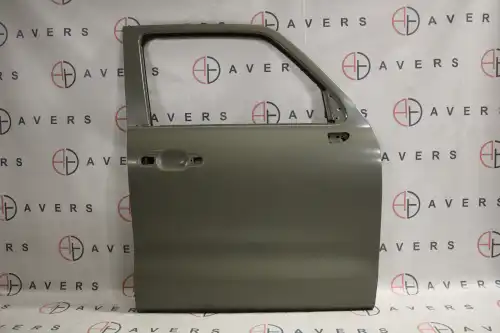 Дверь передняя правая 6101200XKM01AAV AVERS