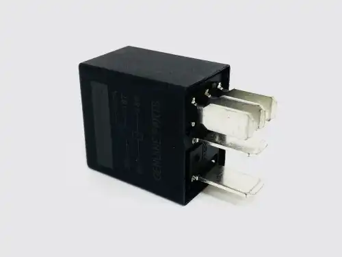 U1304323 Реле UKORAUTO