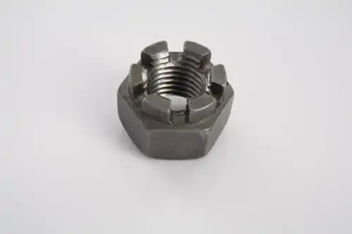 Гайка автомобильная PE 043.006-00A