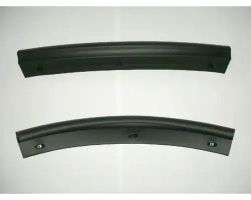 Уплотнитель двери MITSUBISHI 5902A030