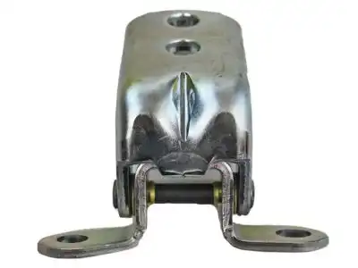 Петля двери 824212J00A NISSAN
