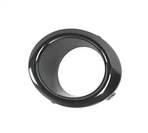 Решетка бампера NISSAN 622579U10A