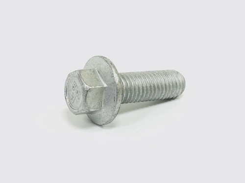 U0701028 Болт UKORAUTO