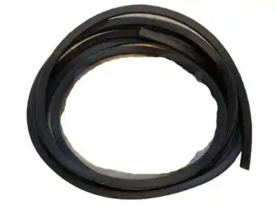 Уплотнитель двери TOYOTA / LEXUS 5611742050