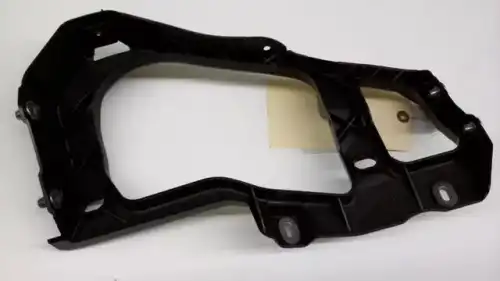  ЗАЩИТНЫЙ БРУС 7P6806509 VAG