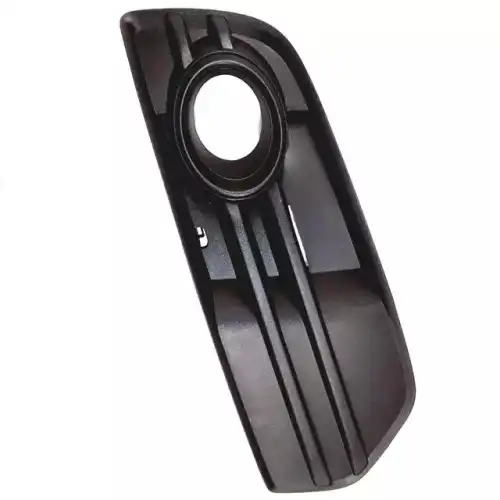 Решетка бампера VAG 8R0807681A01C