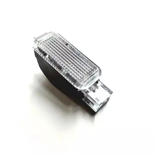 ПЛАФОН ПОДСВЕТКИ ДЛЯ Л/А 4B0947415A VAG