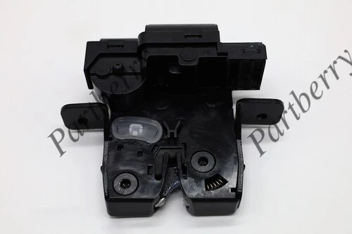 Замок багажника PB182881 PARTBERRY