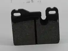 Тормозные колодки дисковые BOSCH 0 986 424 062