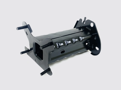 U0504037 Усилитель бампера, левый UKORAUTO