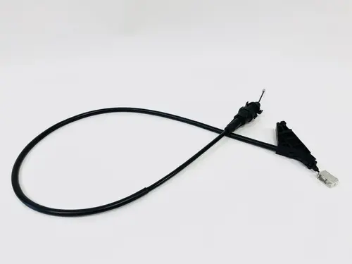 Трос ручного тормоза UKORAUTO U0107275