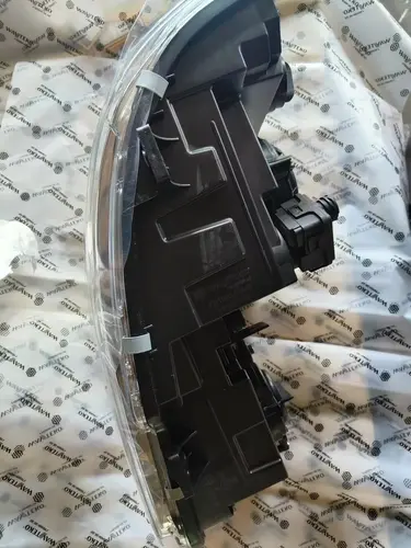 Фара WAYTEKO PREMIUM 3711020-59A/C