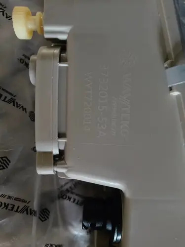 Фара противотуманная WAYTEKO PREMIUM 3732015-53A