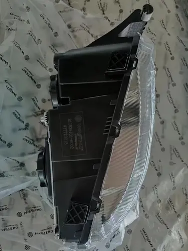 Фара WAYTEKO PREMIUM 811W25101-6002