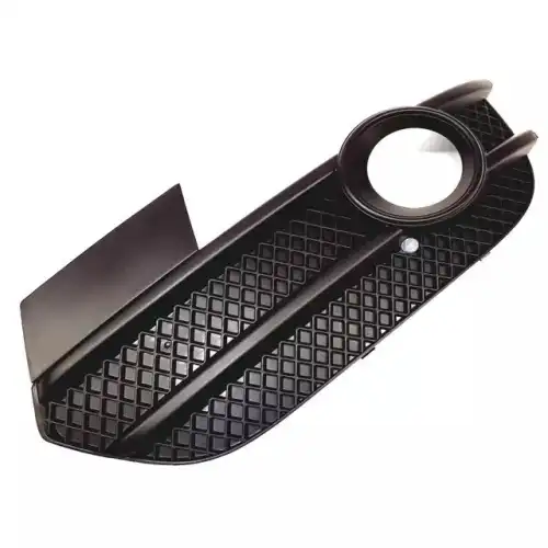 Решетка бампера VAG 8U0807681ASP9