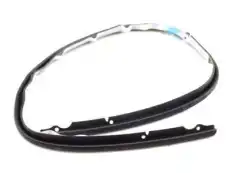  УПЛОТНИТЕЛЬ КАПОТА РЕЗИНОВЫЙ 53395-20030 TOYOTA / LEXUS
