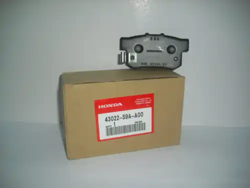 Тормозные колодки дисковые HONDA 43022-S9A-E52