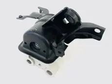 Подушка крепления двигателя UKORAUTO U0615102