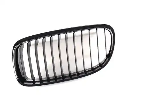 Решетка радиатора BMW 51 71 2 146 911