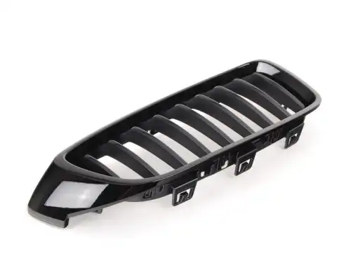 Решетка радиатора BMW 51 71 2 336 814