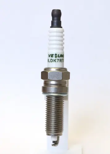 Свеча зажигания VEZUMA VLDK7RTCU