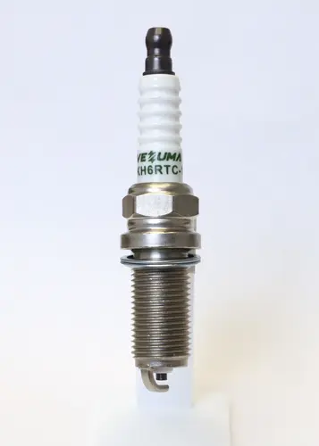 Свеча зажигания VEZUMA VKH6RTC-11