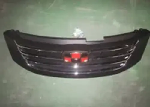 Решетка радиатора GEELY 1068050205