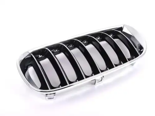Решетка радиатора BMW 51 13 3 414 903