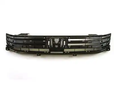 Решетка радиатора HONDA 71121TM8G01