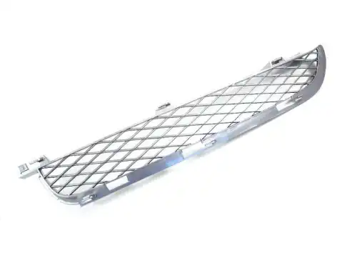 Решетка бампера BMW 51 11 7 130 458