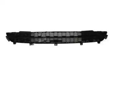 Решетка радиатора NISSAN 622561MA0A