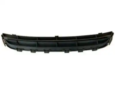 Решетка бампера NISSAN 620743JA0A