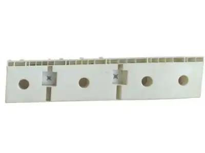 КРОНШТЕЙН БАМПЕРА 852261CA0A NISSAN