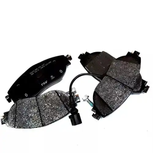 Тормозные колодки дисковые VAG 8V0 698 151 C