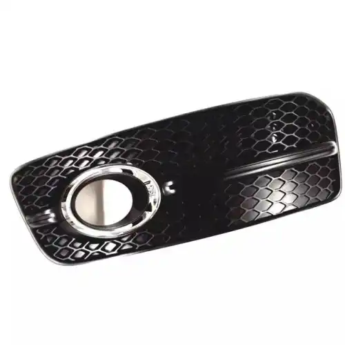 Решетка бампера VAG 8R0807681E 01C