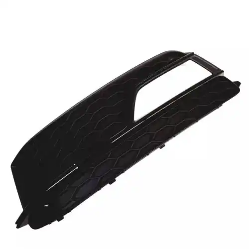 Решетка бампера VAG 8T0807681K 01C