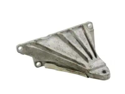 Несущий кронштейн двигателя П 22116784832 BMW