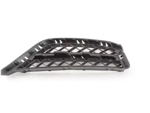 Решетка бампера BMW 51 11 7 303 758