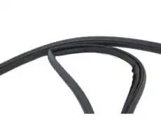 Уплотнитель двери NISSAN 80830-ED500