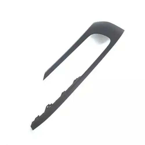 Решетка бампера VAG 7P6807490H GRU