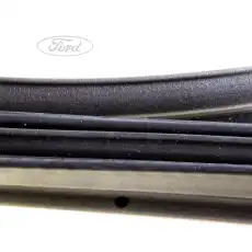 Уплотнитель двери FORD 1765965