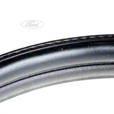 Уплотнитель двери FORD 1765965