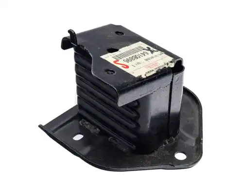 Усилитель бампера MITSUBISHI 6410B896
