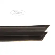 Уплотнитель стекла передней двери внутре 1486609 FORD
